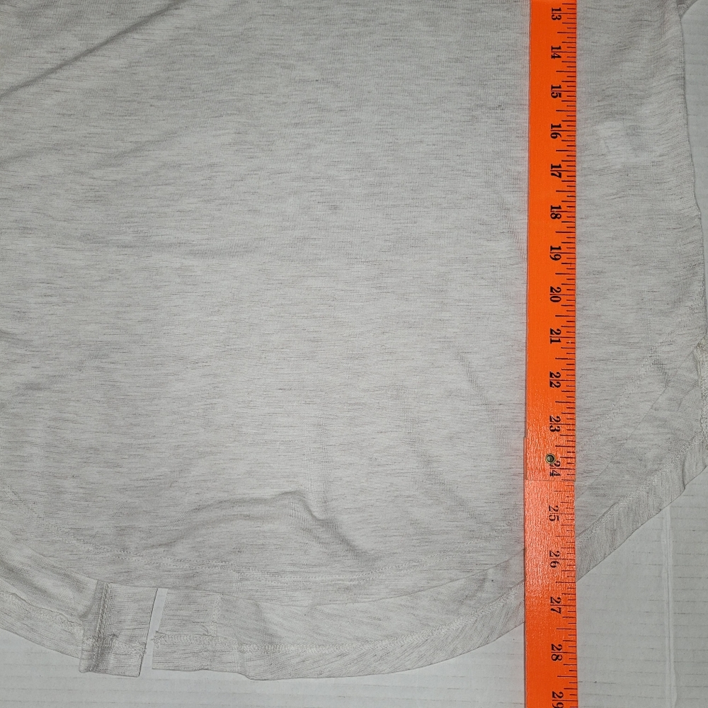 Gibson Latimer Top Women's Oatmeal Size Large Long Sleeve Casual Curved Hem - Picture 8 of 12